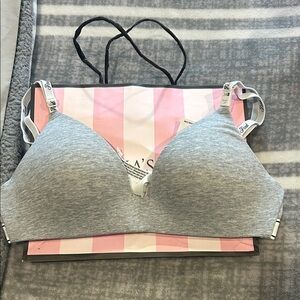 Victoria's Secret Light Gray Wireless Comfort Bra